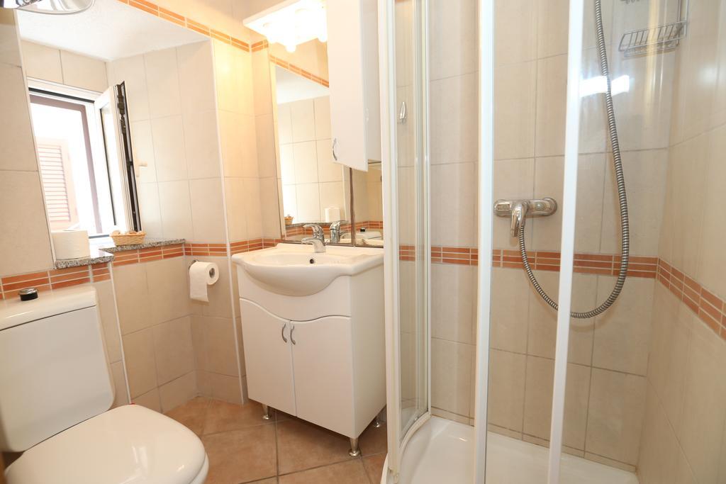 Studio Apartment Tea Baška Exterior foto